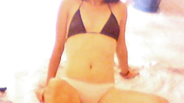 teen Christiana Cinn menghancurkan dan deep tenggorokan saudara tirinya. bokep tante cantik bohay
